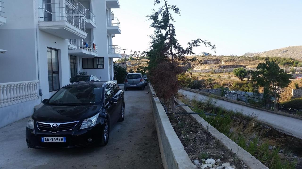 Apartment Tinka In Saranda Sarandë Exterior foto