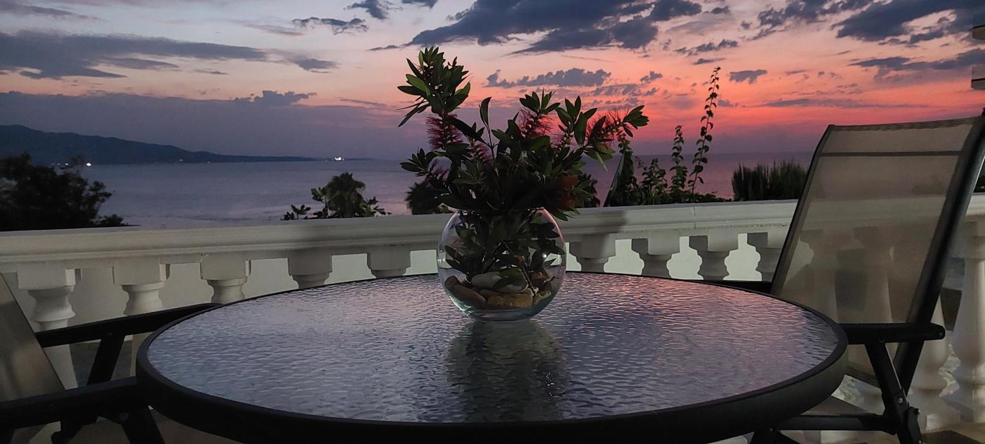 Apartment Tinka In Saranda Sarandë Exterior foto